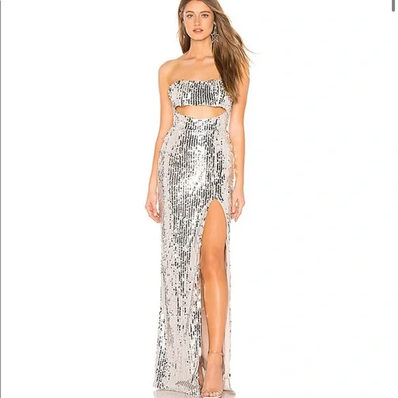 NWOT Majorelle Carmona Maxi Dress in Silver Size Medium - Picture 2 of 5